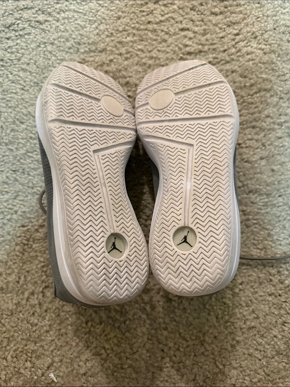 Jordan lightweight gray